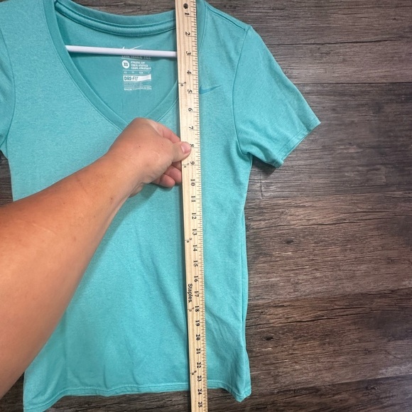 Nike Pastel Blue Vneck Dri Fit Short Sleeve Tee - Picture 6 of 7